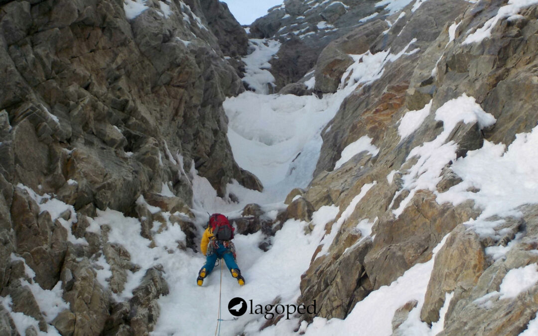 École de montagne Lagoped (ALPINISME HIVERNAL) : encore plus haut